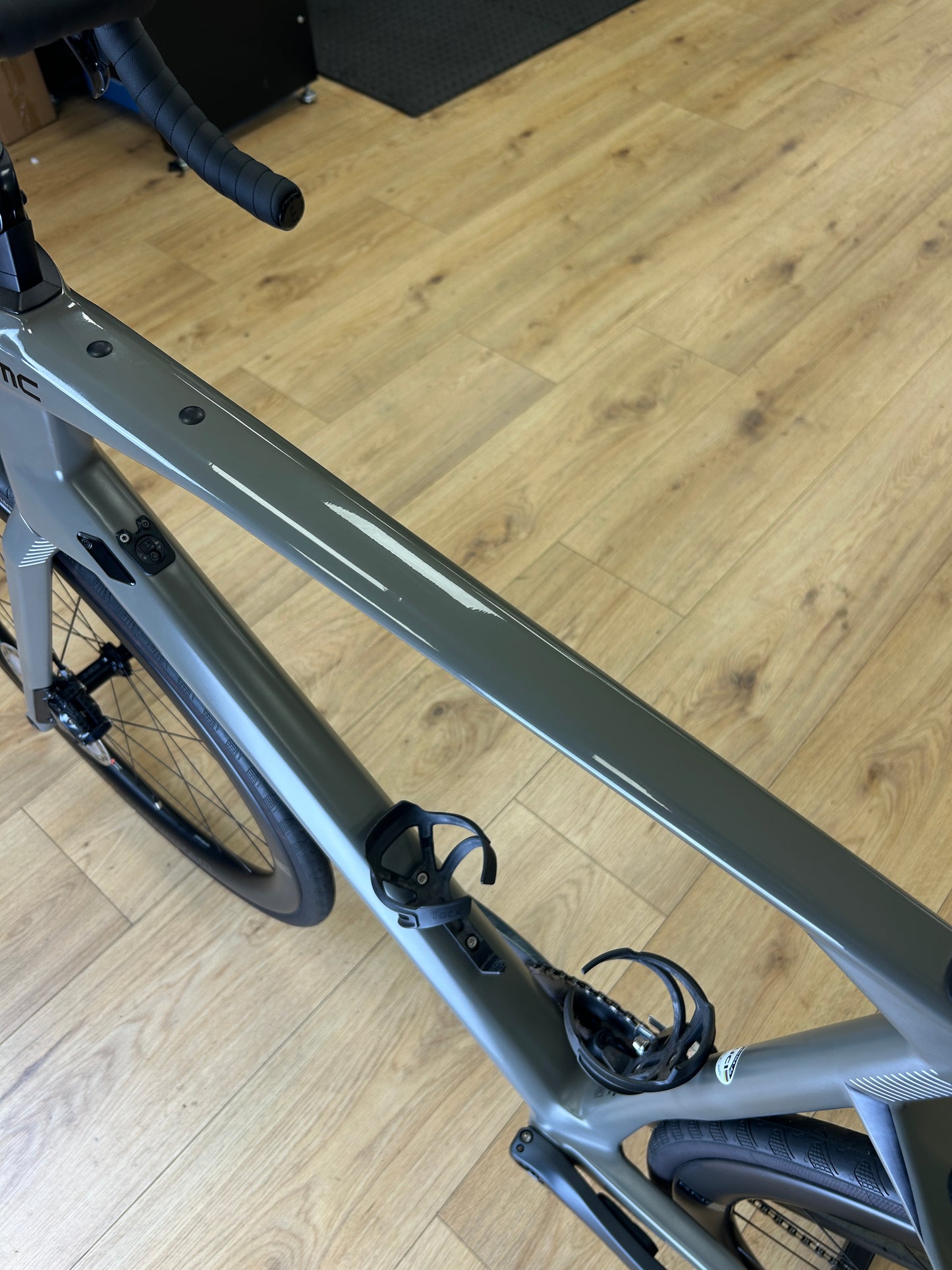 BMC Roadmachine 01 ONE Carbon Racefiets