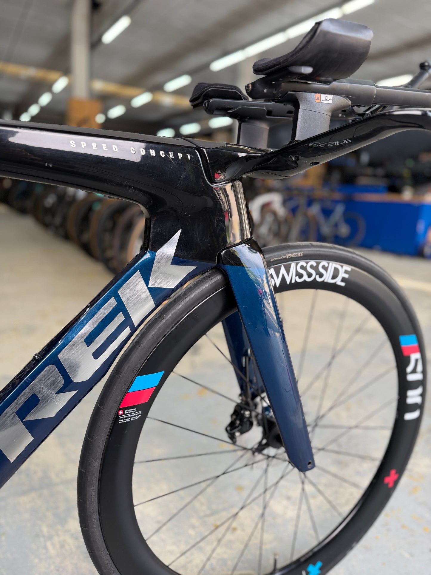 Trek Speed Concept SLR 9 eTap Red Carbon Racefiets