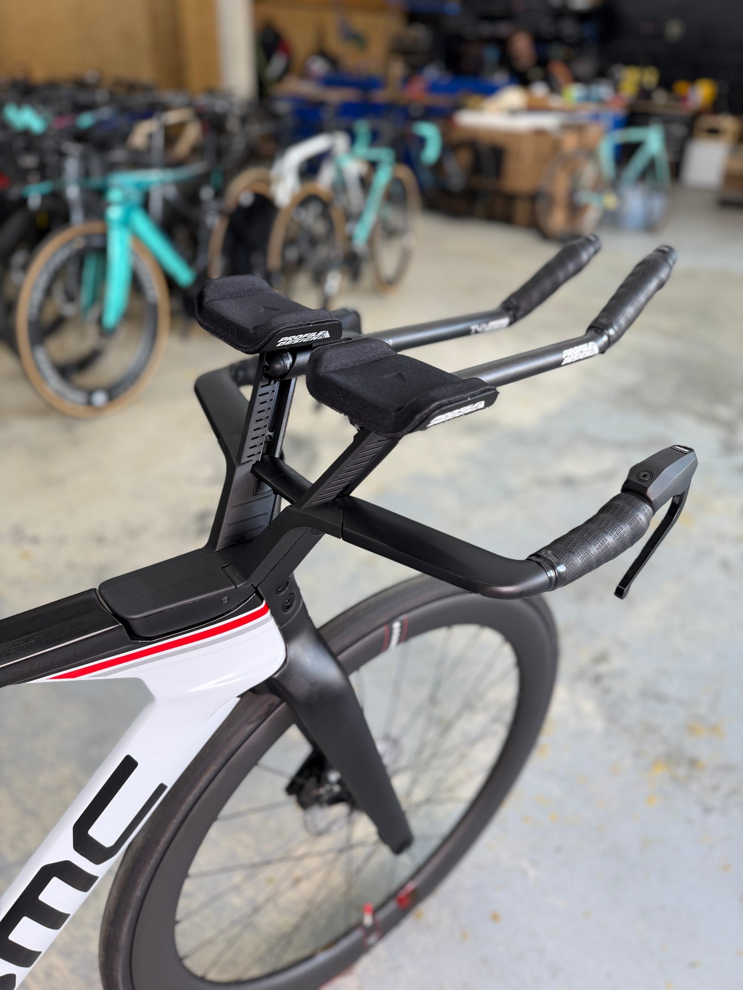 NIEUW BMC Timemachine 01 Di2 Carbon TT