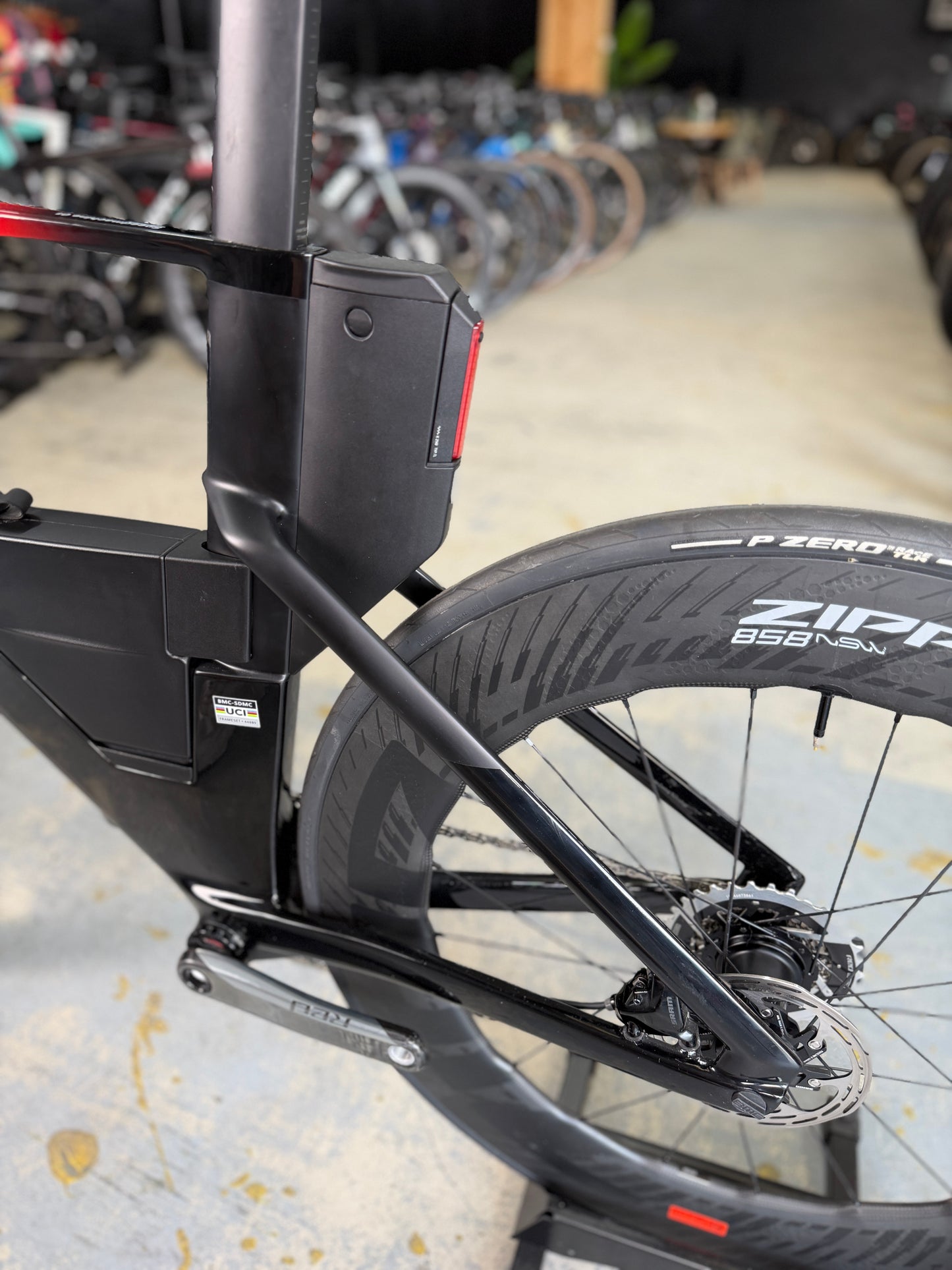 NIEUW BMC SpeedMachine 01 eTap Carbon TT