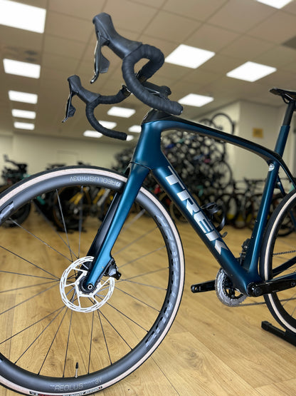 Trek Domane SL6 AXS Carbon Road Bike