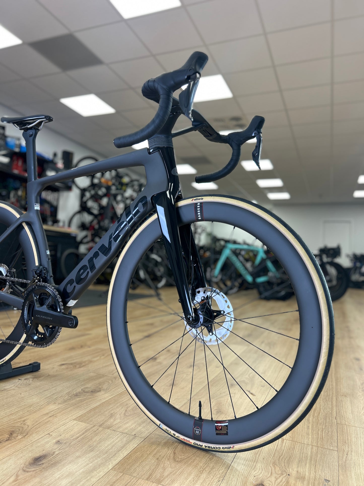 0km Showroom Model Cervélo S5 Di2 Carbon Racefiets