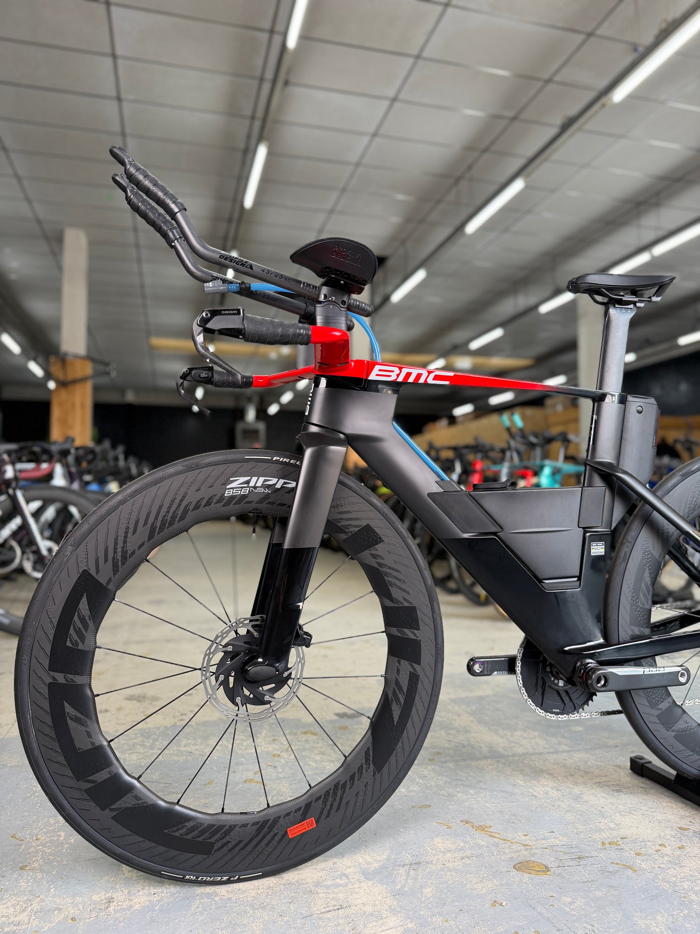 NIEUW BMC SpeedMachine 01 eTap Carbon TT