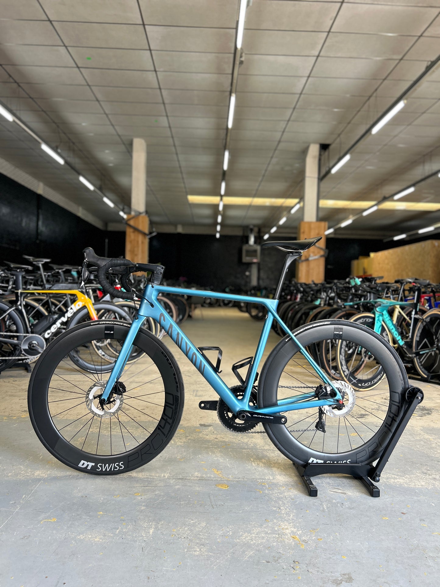 Canyon Ultimate CF SLX Di2 Dura Ace Carbon Road Bike