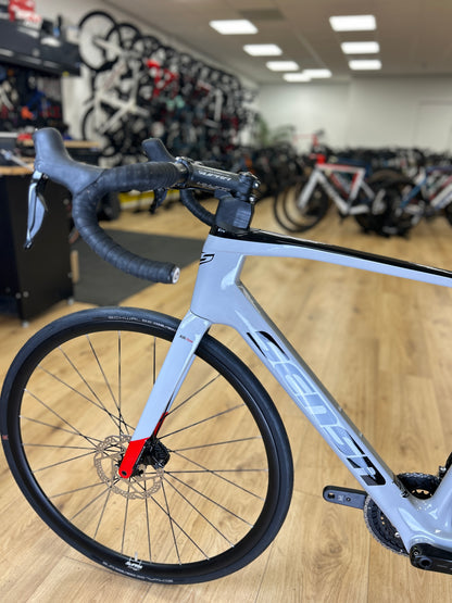 0km Showroom Model Sensa Giulia Di2 Carbon Racefiets