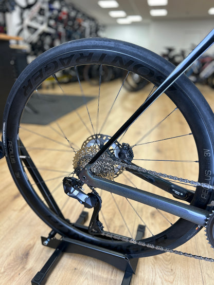 Trek Domane SL7 Di2 Carbon Racefiets