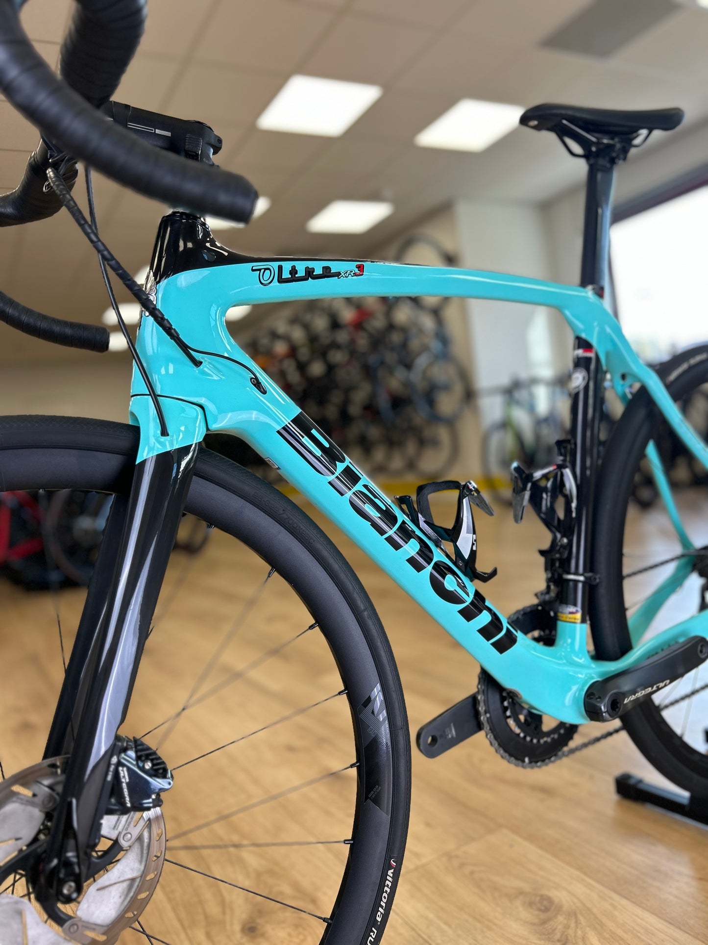 Bianchi Oltre Xr3 Di2 Disc Carbon Racefiets