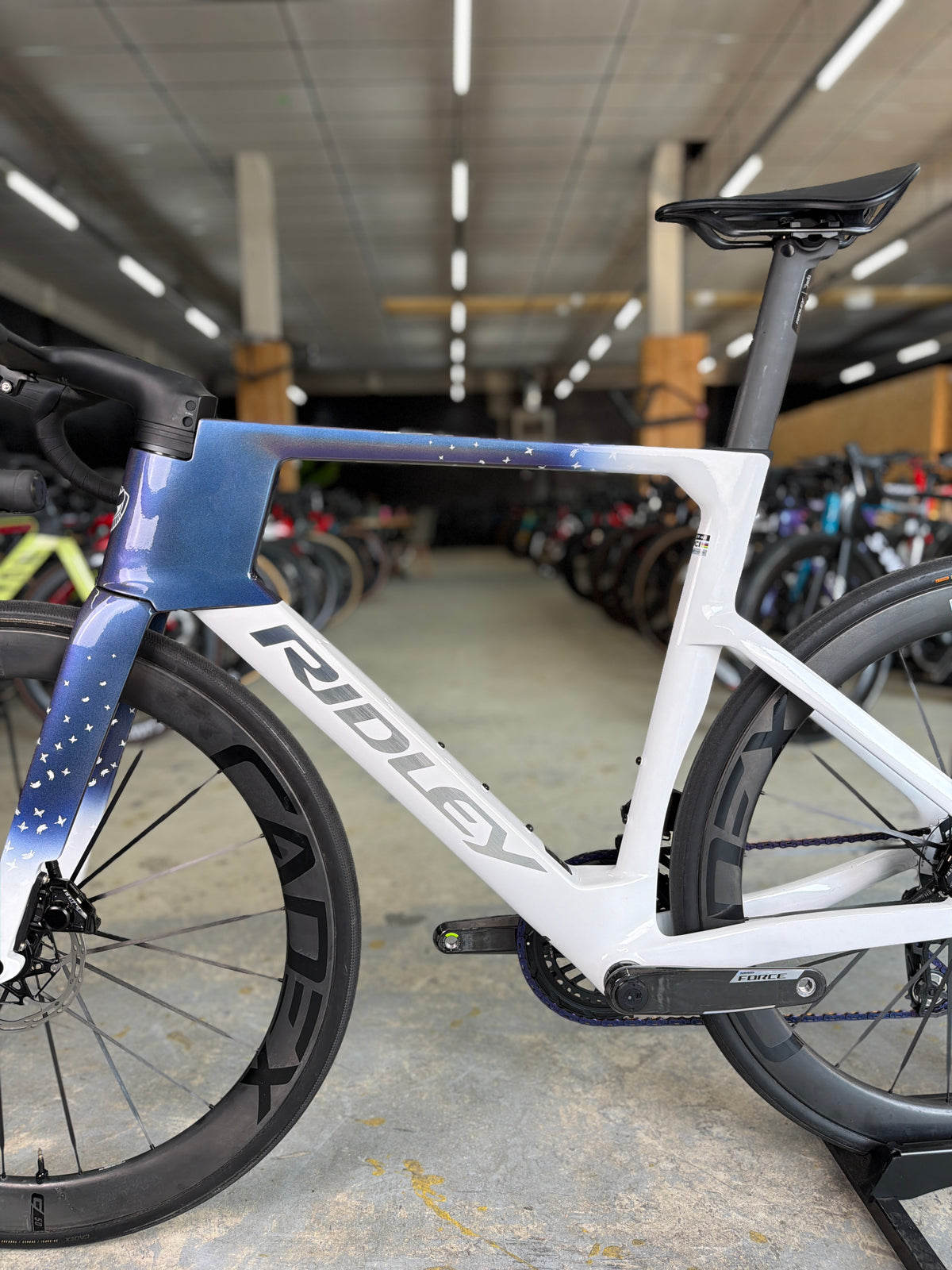 100km Ridley Noah Fast 3.0 AXS Tomorrowland Edition Carbon Racefiets