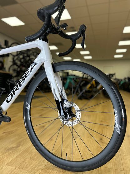 Orbea ORCA M25TEAM Carbon Racefiets