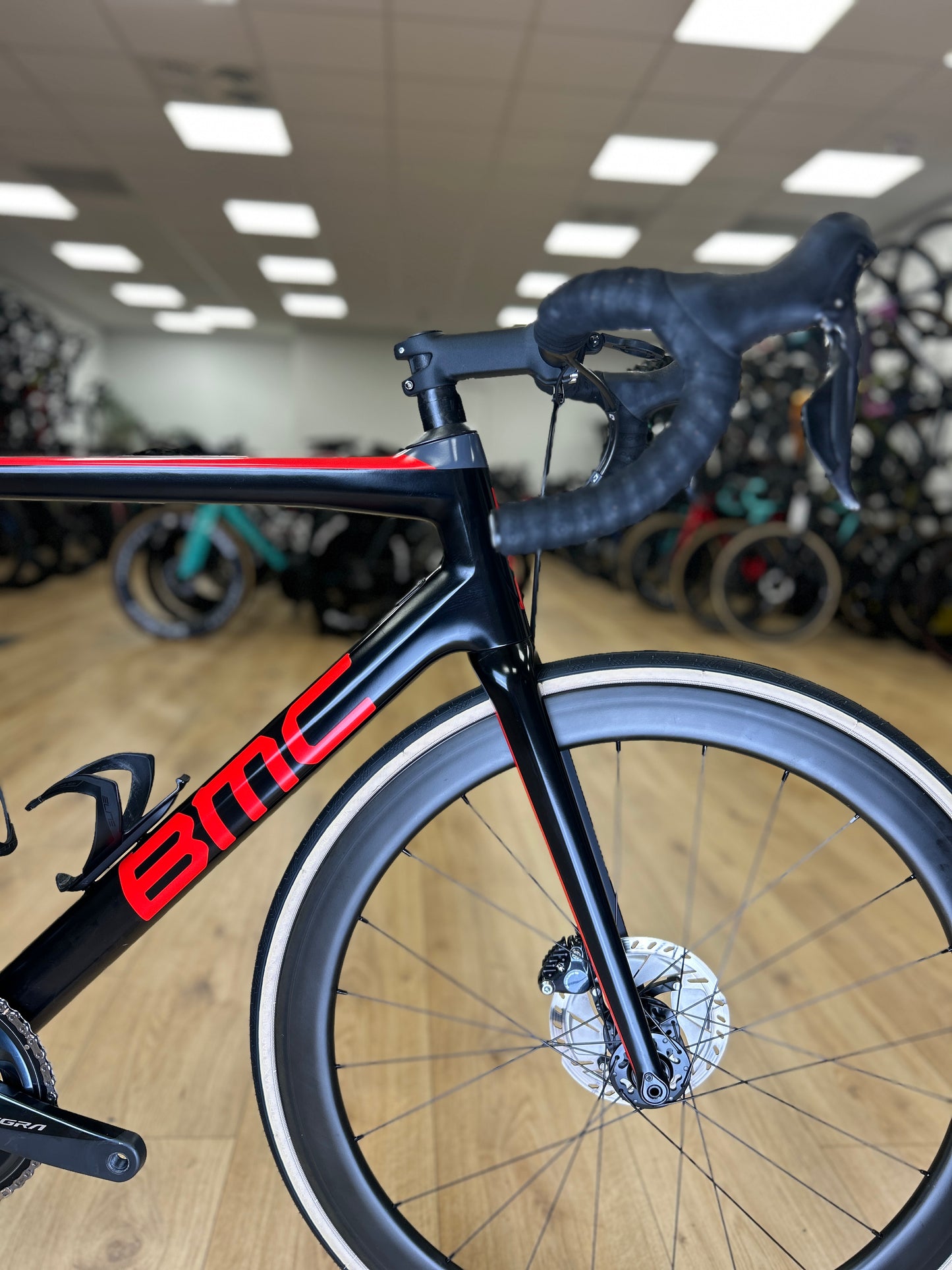 BMC Teammachine SLR02 Di2 Carbon Road Bike