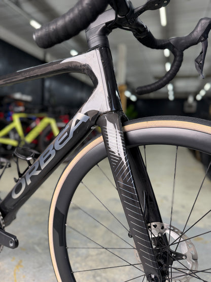 Orbea Orca M20i OMX LTD Carbon Racefiets