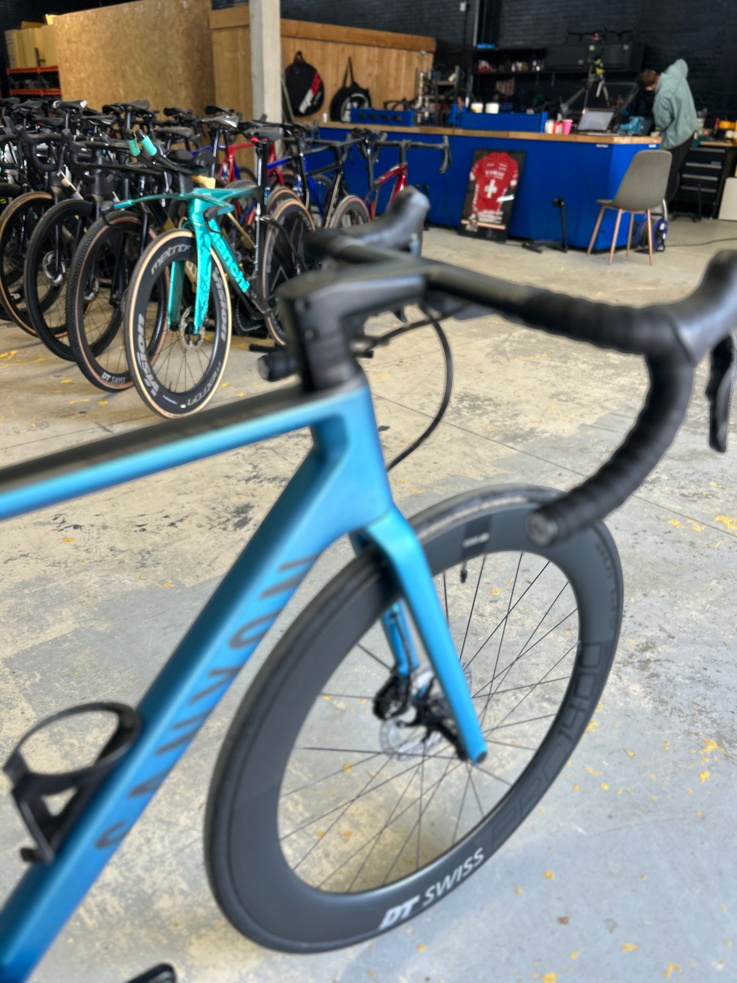 Canyon Ultimate CF SLX Di2 Dura Ace Carbon Road Bike