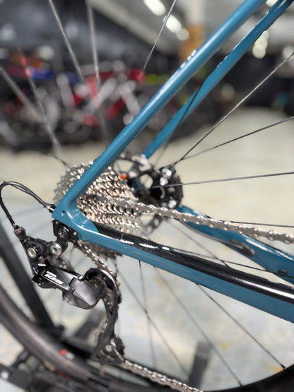 Giant Defy Carbon Racefiets