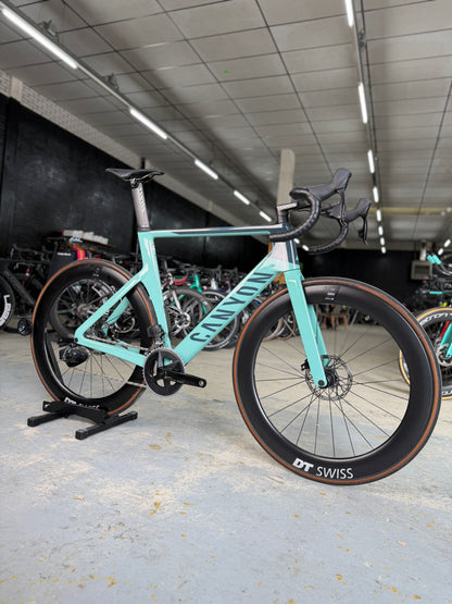 Canyon Aeroad CF SLX AXS Carbon Racefiets