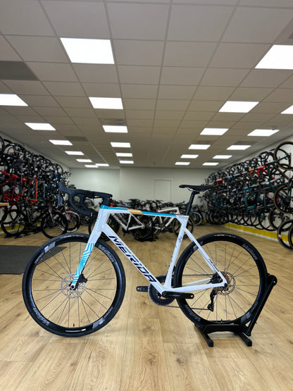 SHOWROOM MODEL 0km Merida Scultura 5000 Di2 Carbon Racefiets