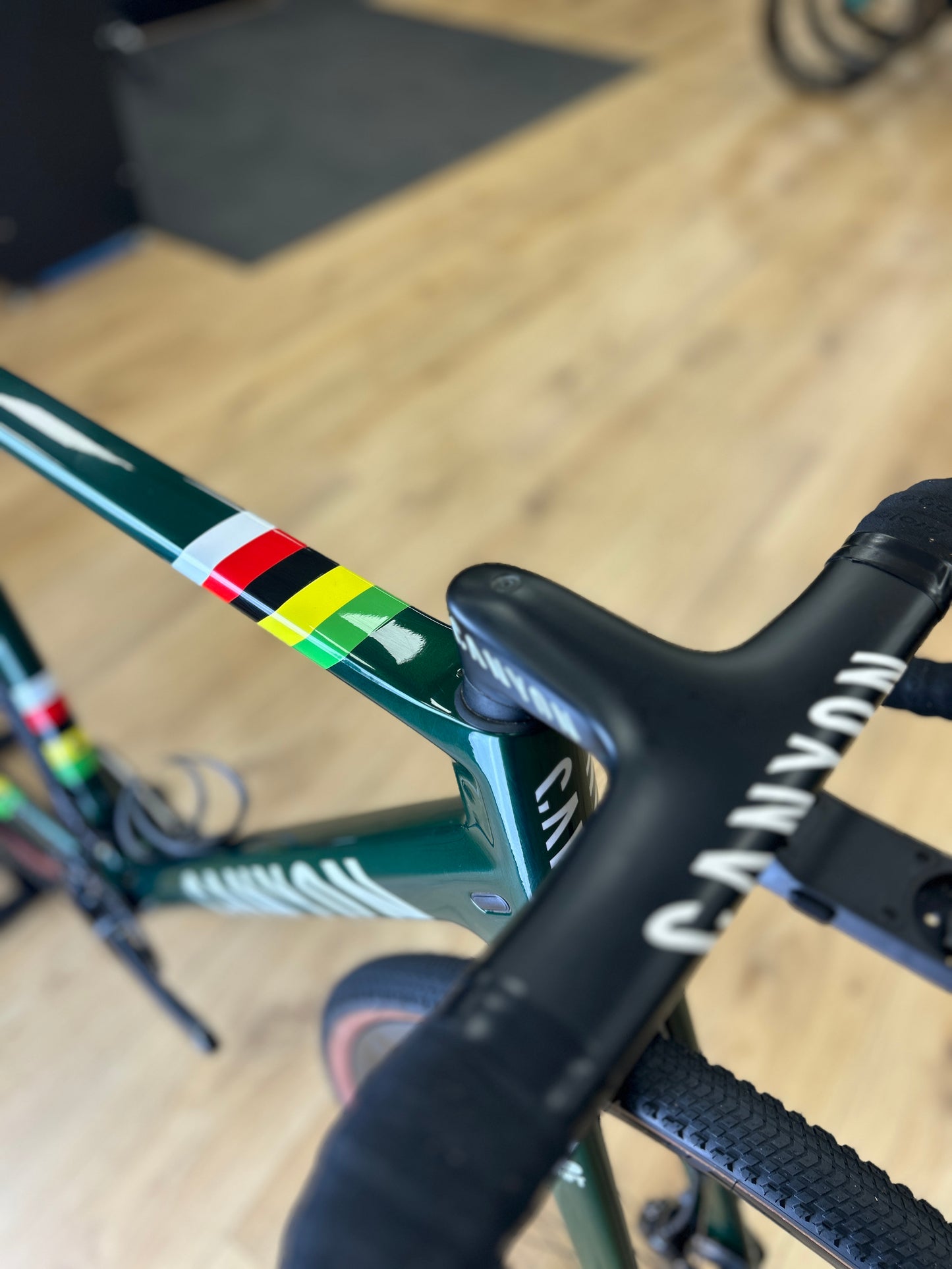 Canyon Inflite CFR Dura Ace Di2 Carbon Road Bike