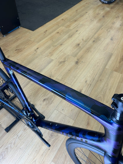 Specialized Tarmac SL6 Di2 Carbon Road Bike