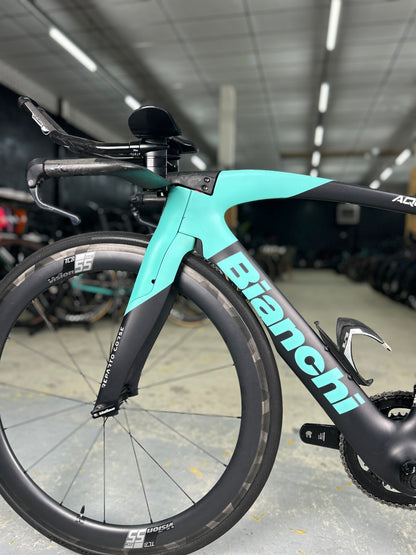 Bianchi Aquila CV Di2 Carbon Racefiets