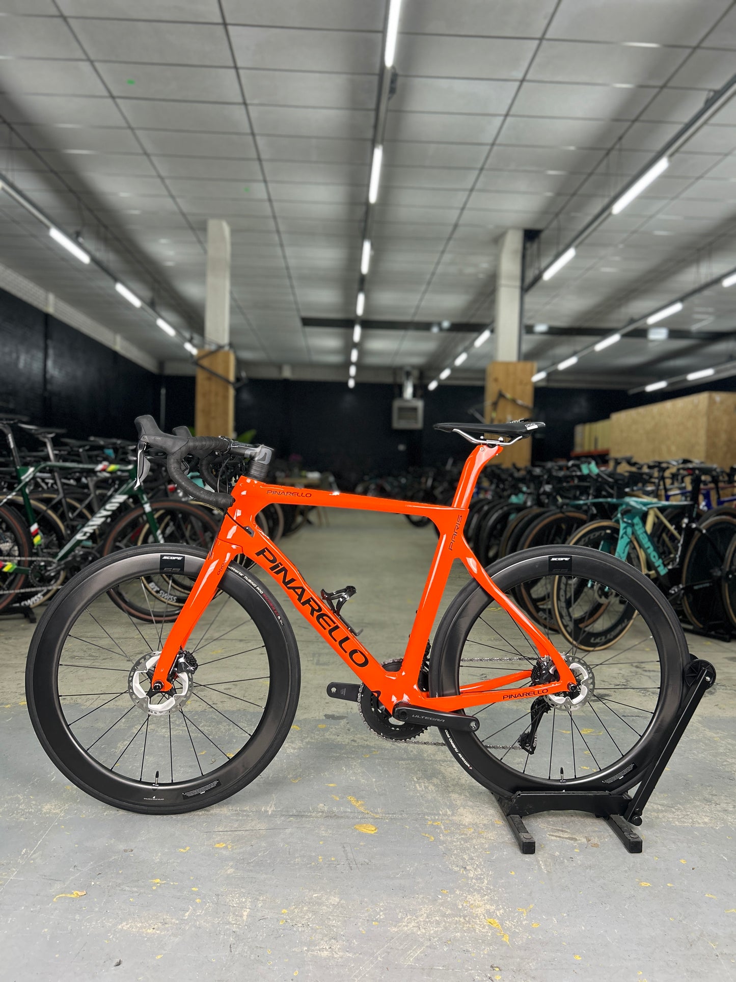 Pinarello Paris Di2 Carbon Racefiets