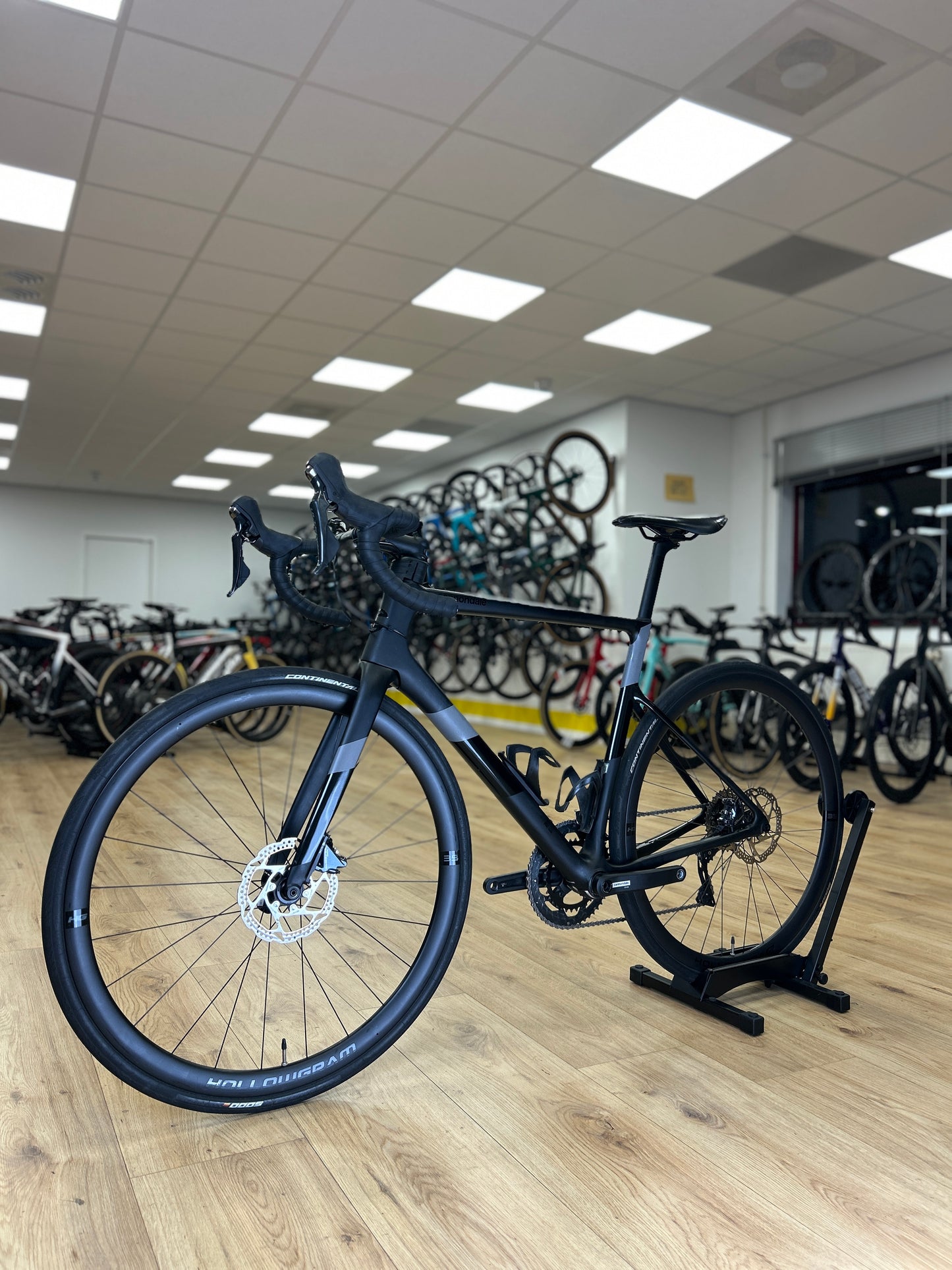 Cannondale SuperSix EVO Carbon Racefiets