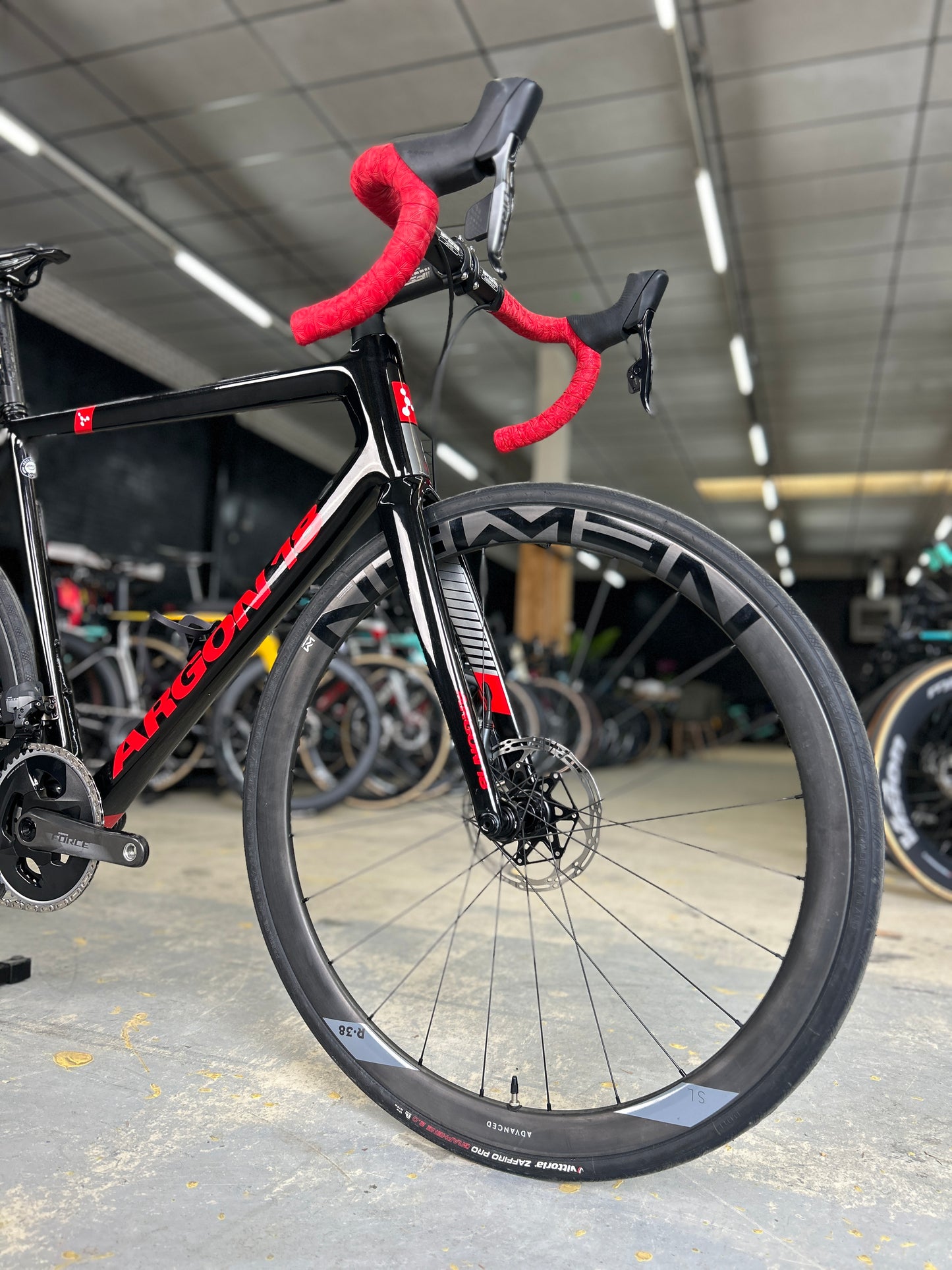NIEUW Argon18 Gallium AXS Carbon Racefiets