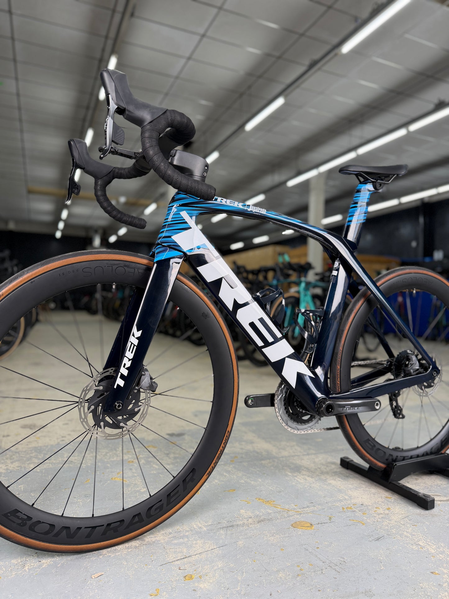 Trek Madone SLR7 AXS Carbon Road Bike