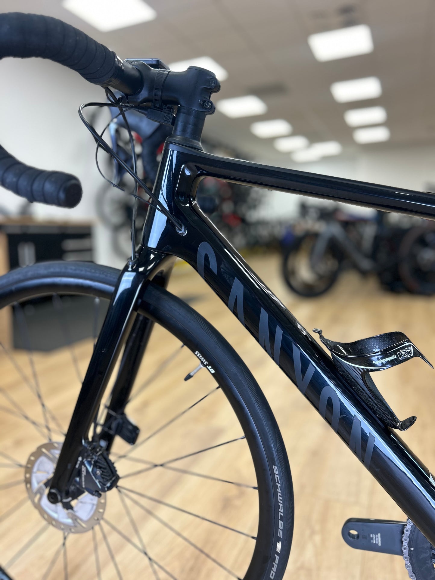 Canyon Endurance Di2 Ultegra Carbon Disc Racefiets