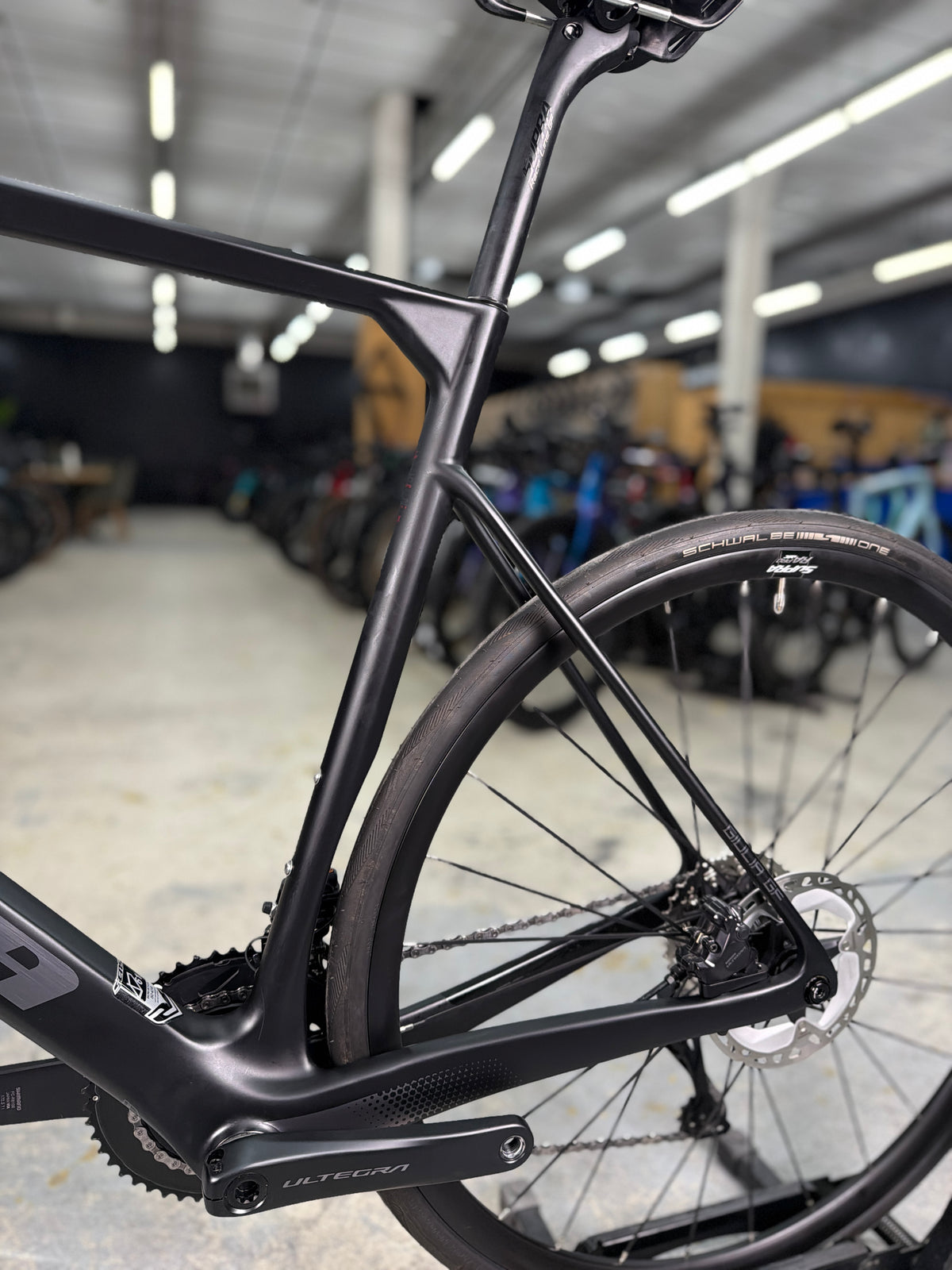 Demo Model Sensa Giulia GF Di2 Carbon Racefiets