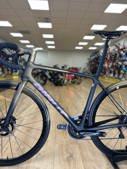 SHOWROOM MODEL Giant TCR Advanced SL Disc 0 Di2 Carbon Racefiets