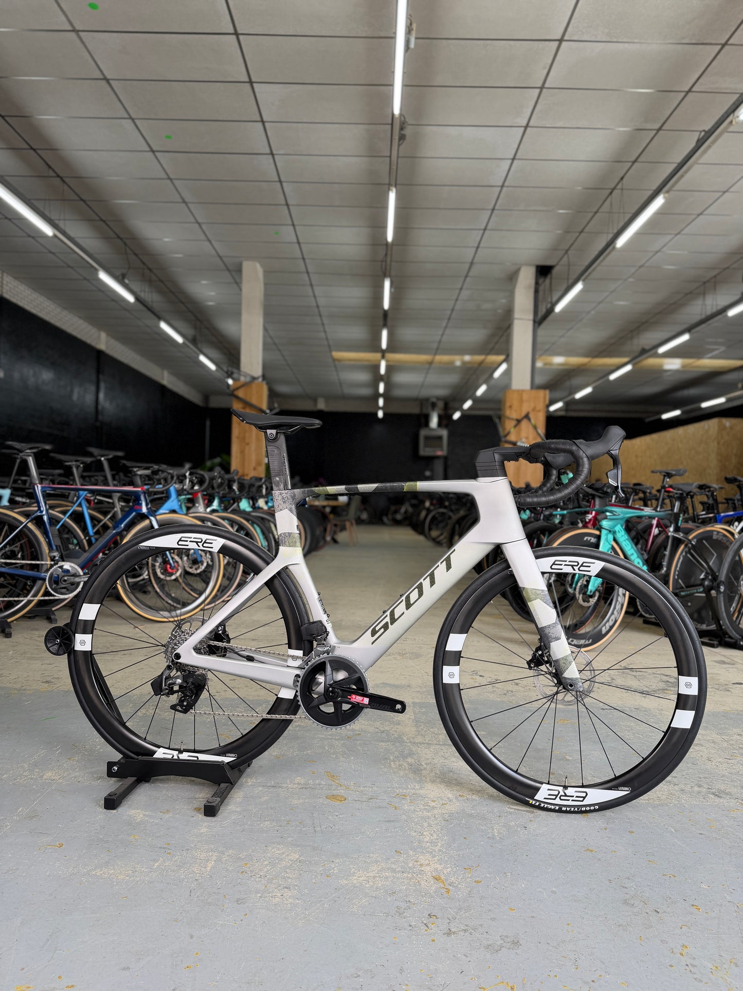 Showroom Model Scott Foil RC30 AXS Carbon Racefiets