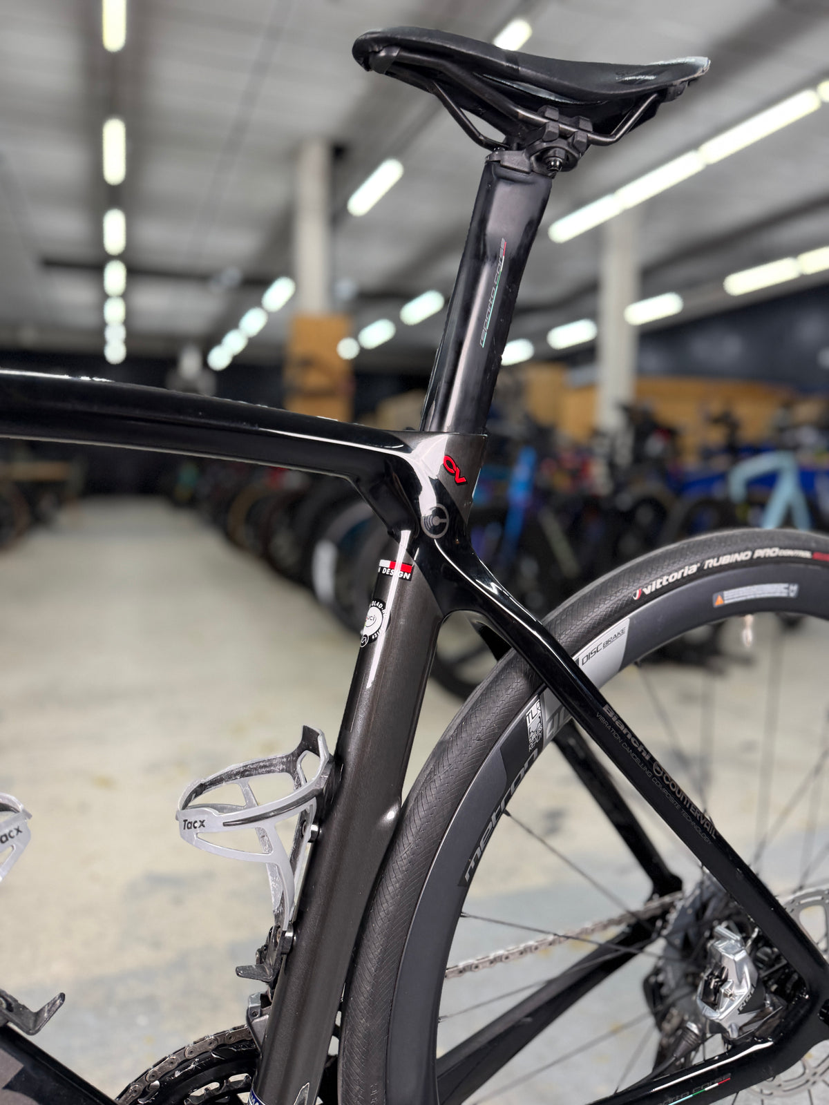 Bianchi Oltre XR4 SRAM RED eTap Carbon Racefiets