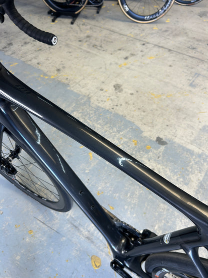 Giant Defy Advanced Pro AXS Carbon Racefiets