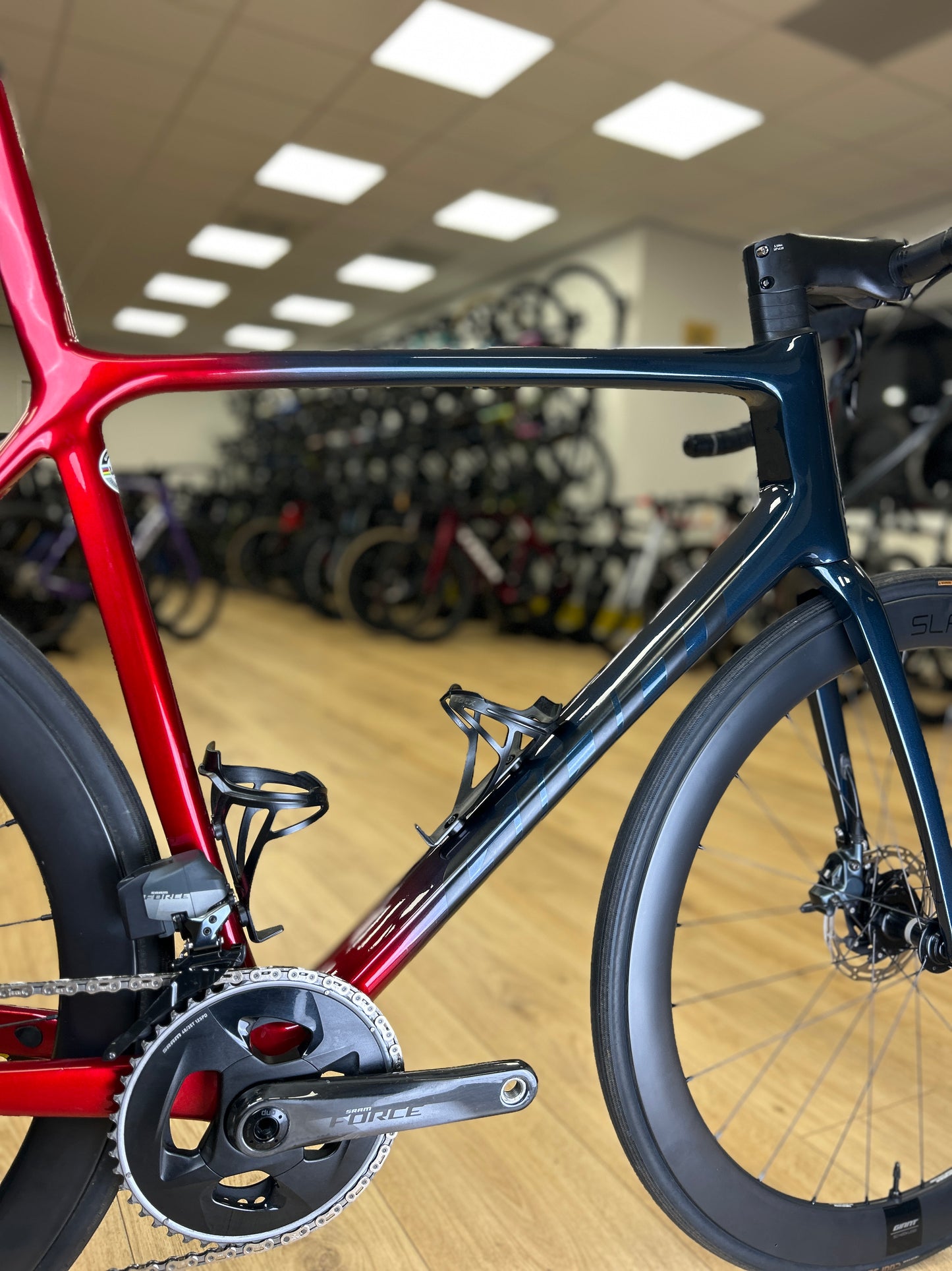 Giant TCR Advanced SL AXS Carbon Road Bike