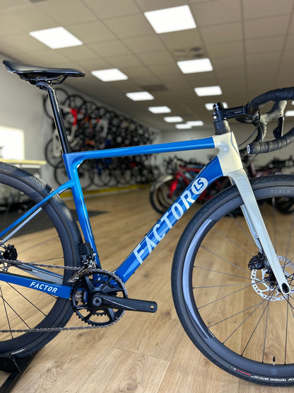 NIEUW FACTOR LS GRAVEL DI2 Carbon