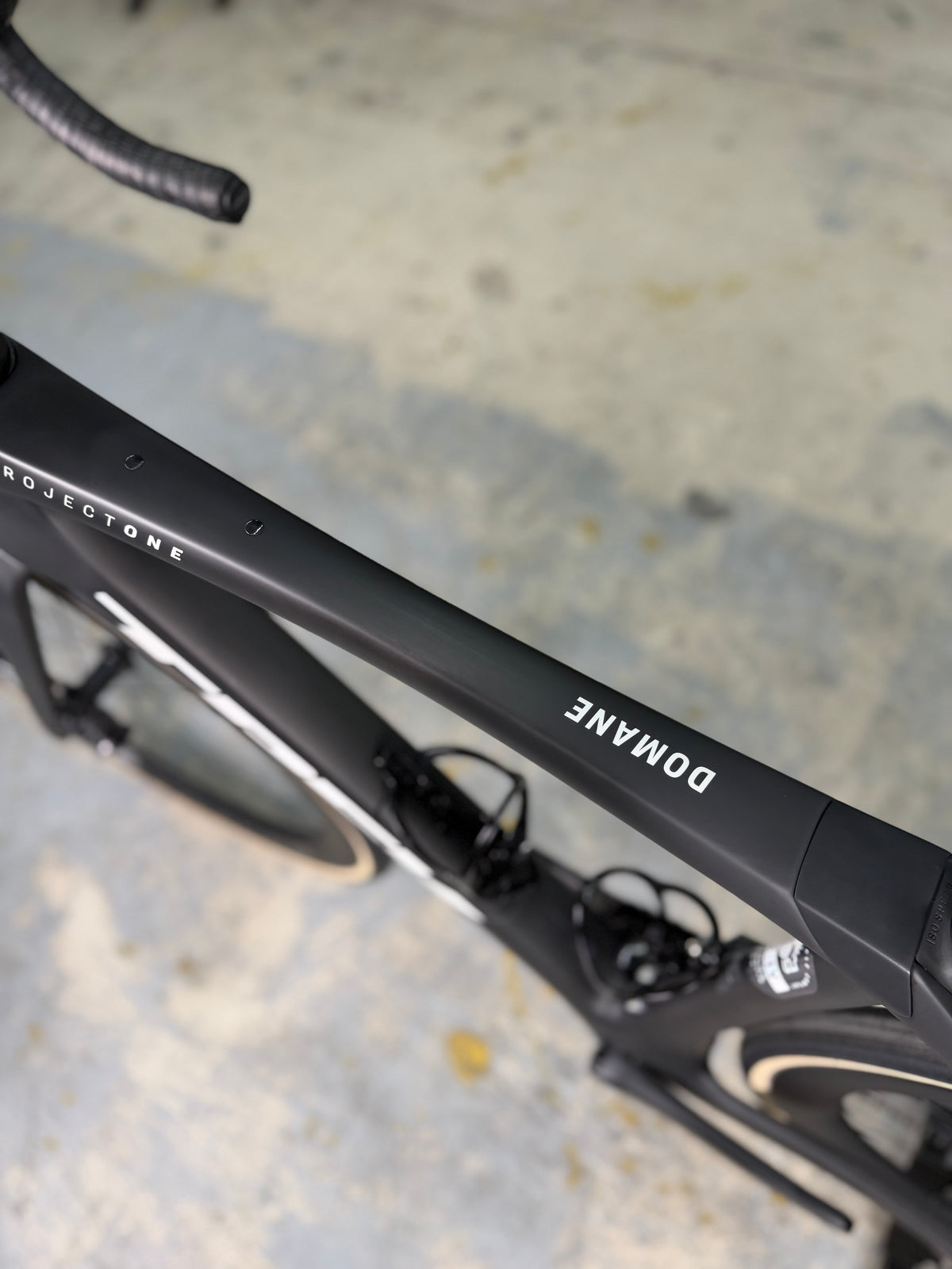 SHOWROOM Trek Domane SLR Di2 Carbon Racefiets