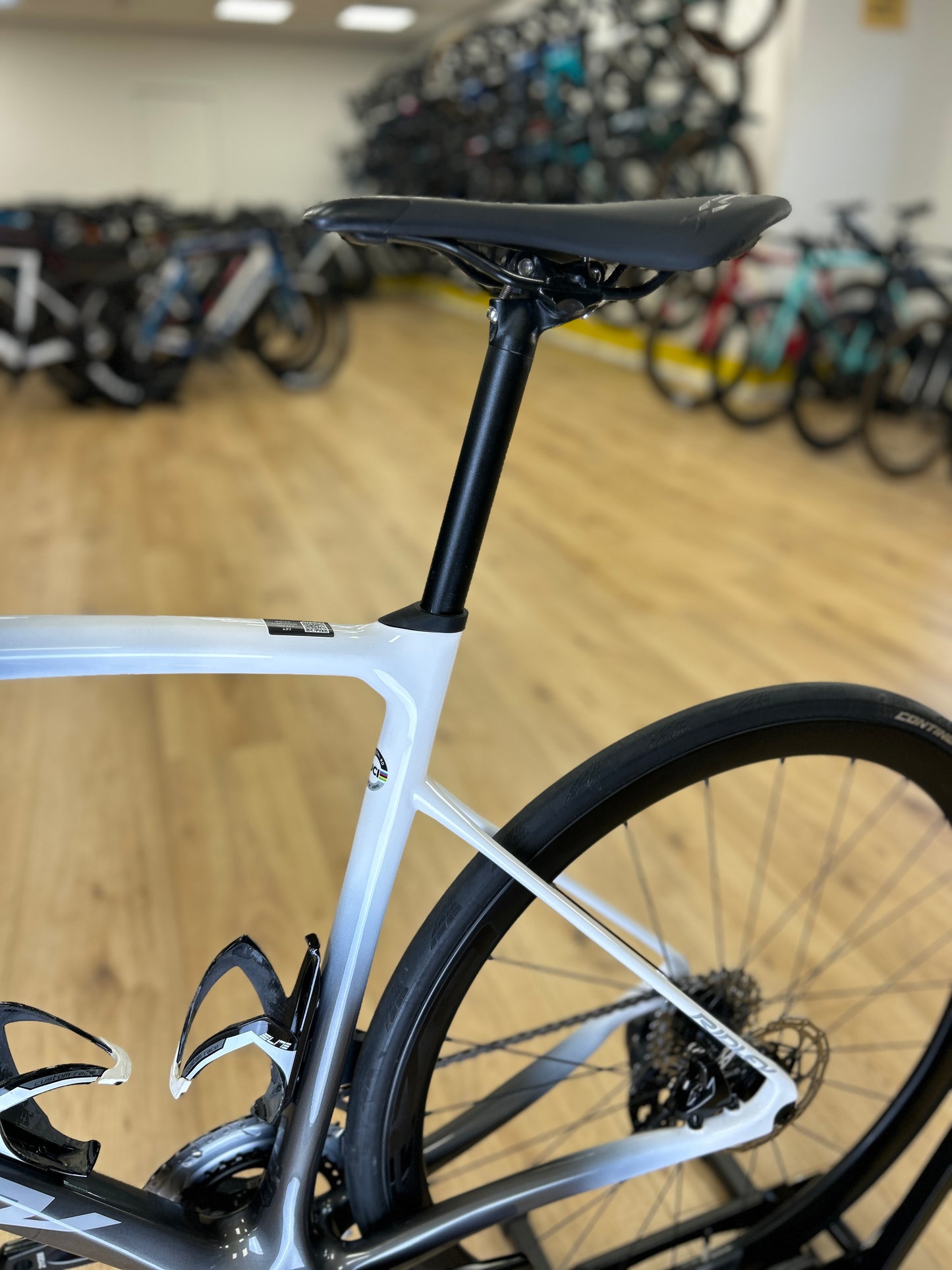 Ridley Fenix ​​SLiC AXS Carbon Road Bike