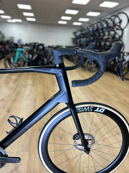 BMC Roadmachine 01 Di2 Carbon Racefiets