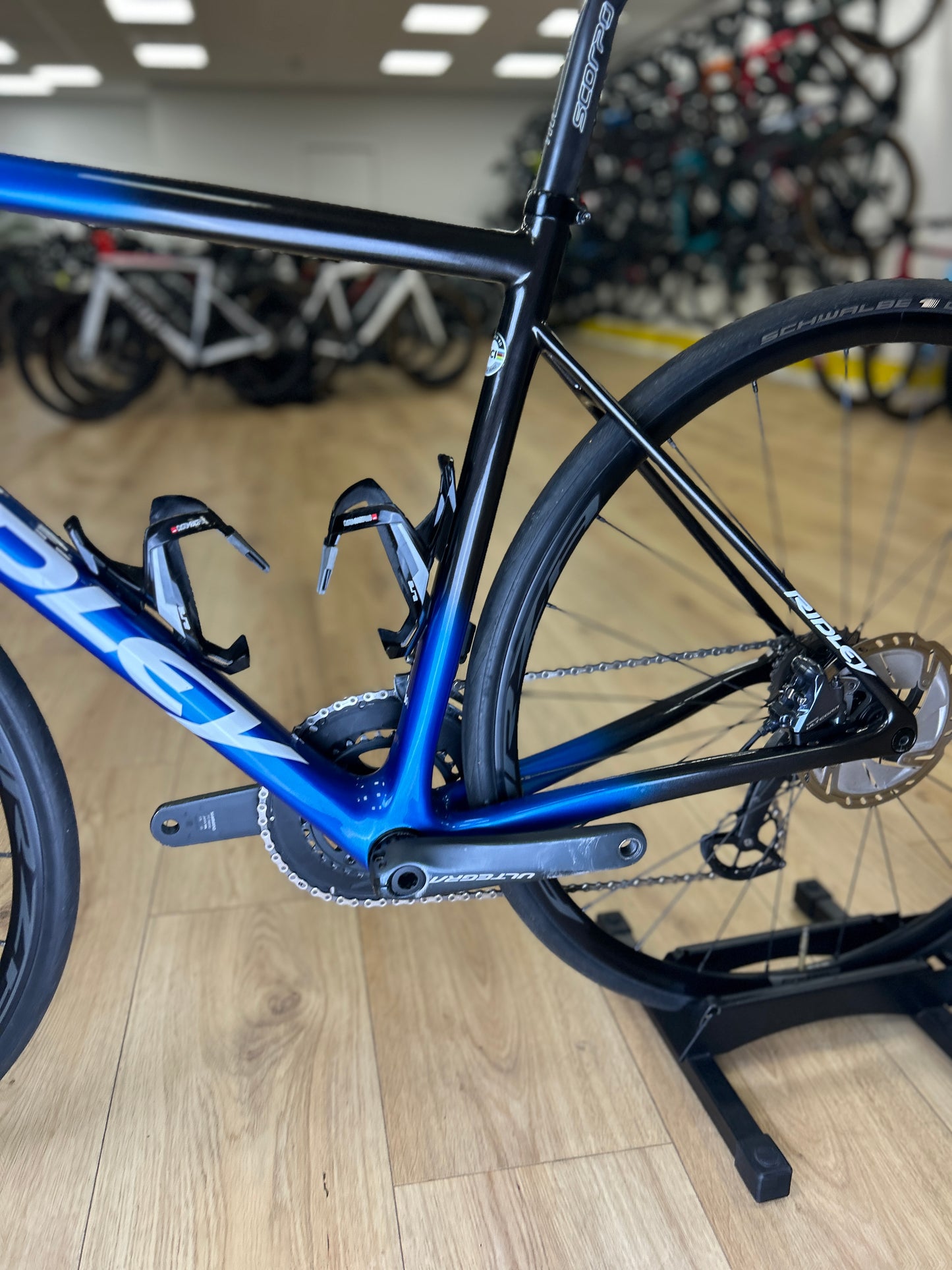 Ridley Helium SLX Di2 Carbon Racefiets