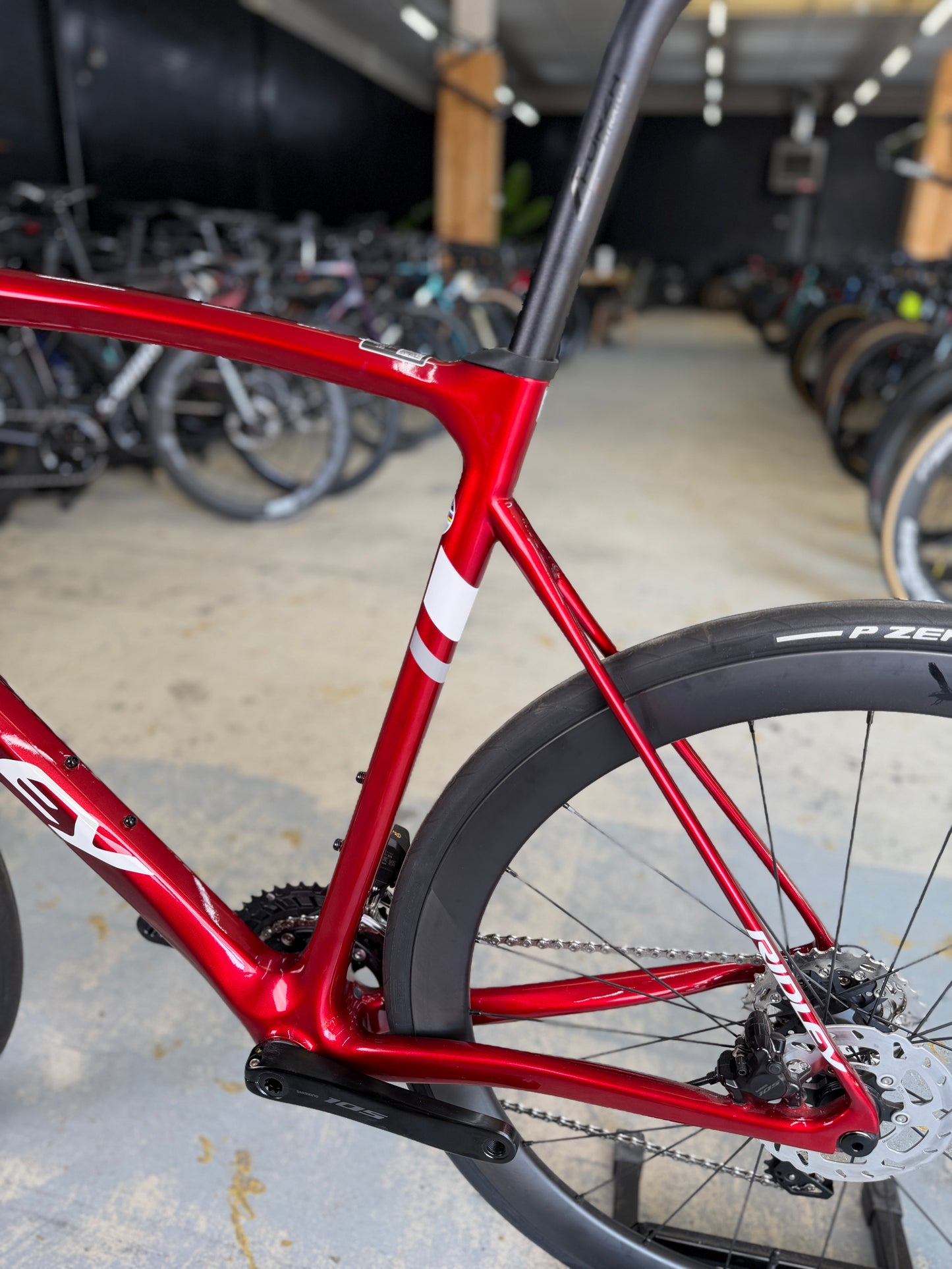 NIEUW Ridley Fenix Di2 Carbon Racefiets