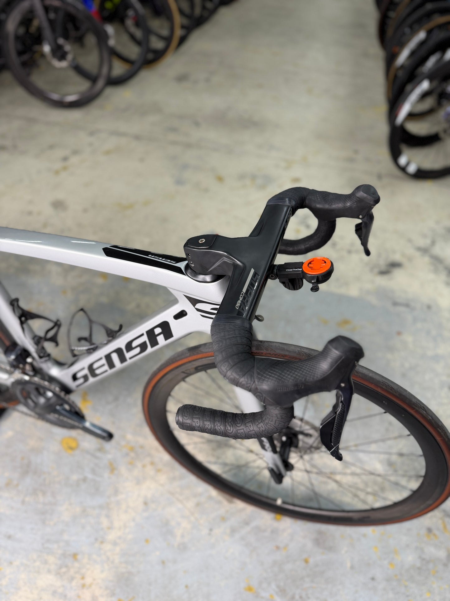 Sensa Giulia Evo Di2 Carbon Race Bike