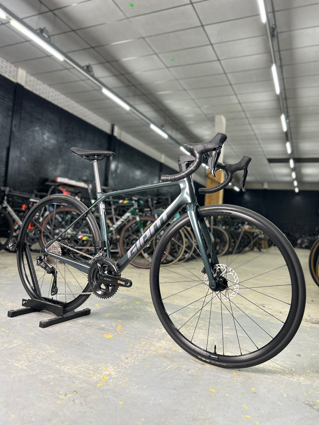 NIEUW Giant TCR Advanced Di2 Carbon Racefiets