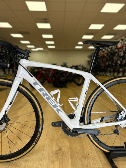 Trek Domane SLR 7 Di2 Carbon Disc Racefiets