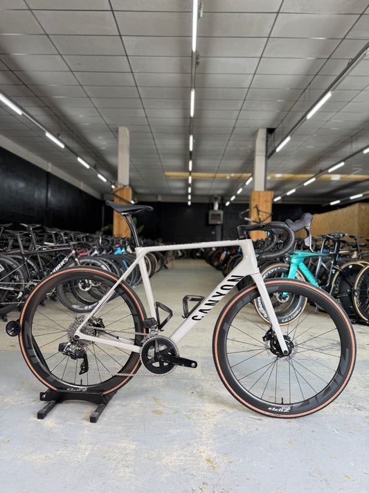 Canyon Endurace CF SL7 AXS Carbon Racefiets
