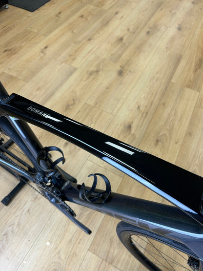 Trek Domane SL7 Di2 Carbon Racefiets