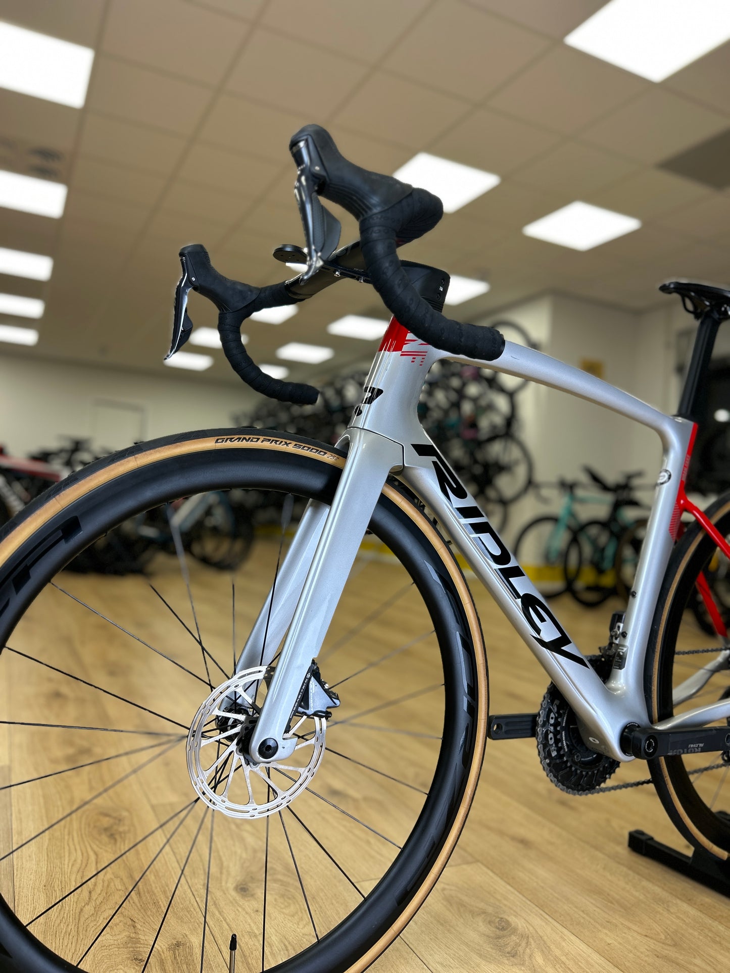 Ridley Noah Fast Disc Di2 Carbon Racefiets