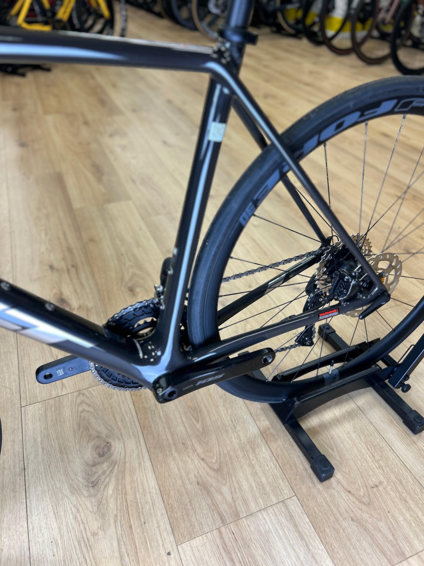 0km Showroom Model Felt FR Advanced Di2 Carbon Road Bike