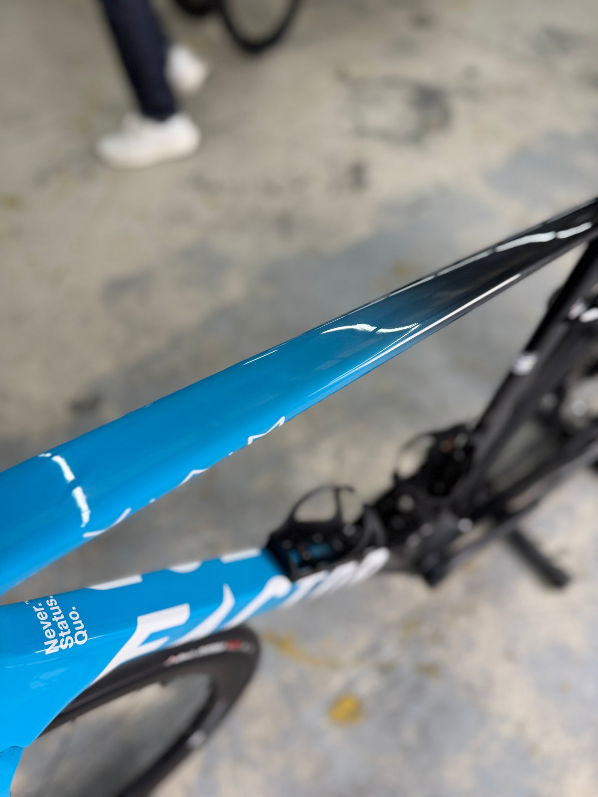 NIEUW Factor Ostro VAM Di2 Carbon Racefiets