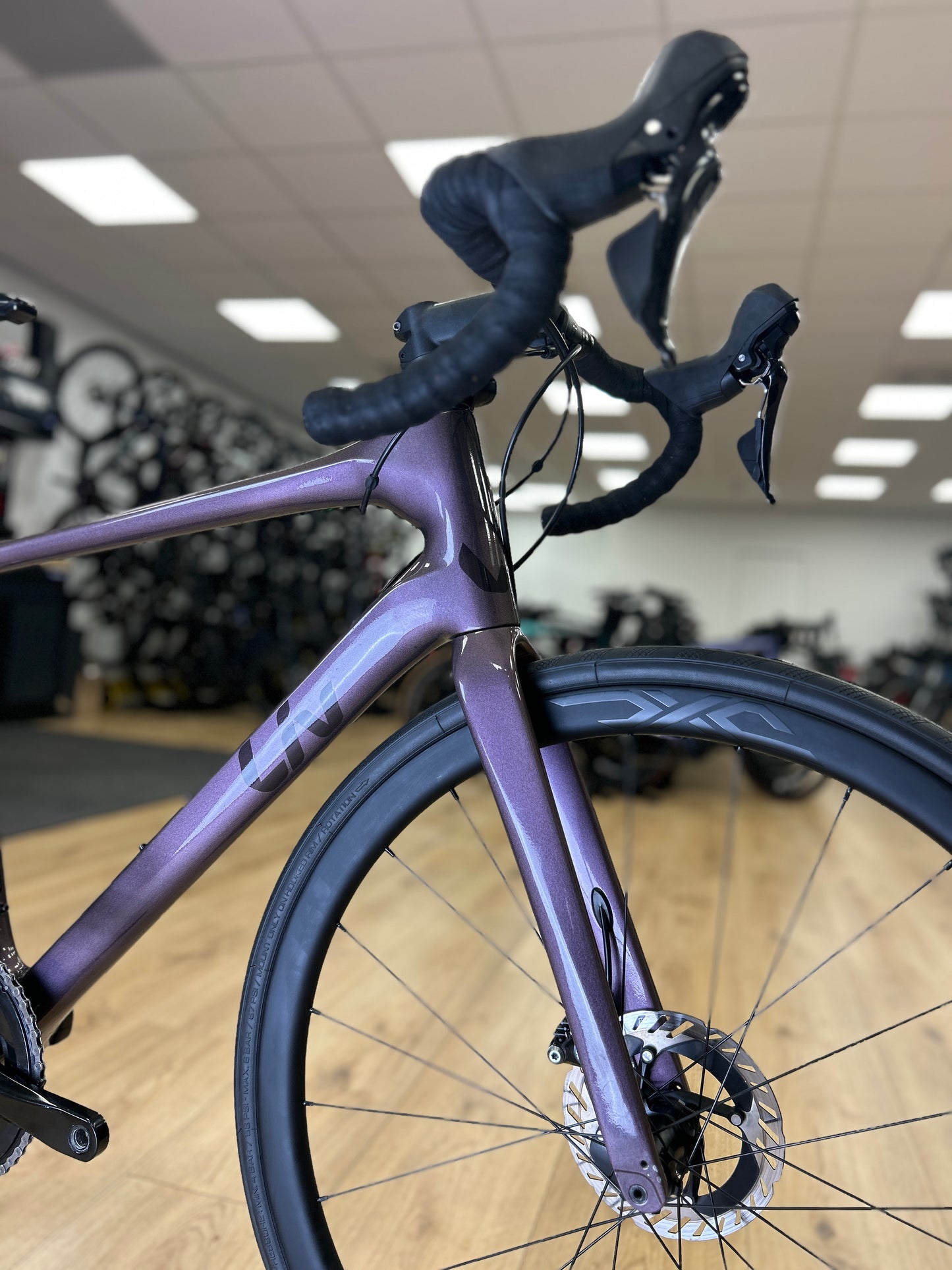 Liv Avail Advanced 1 Carbon Road Bike