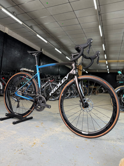 Ridley Fenix SL Carbon Racefiets