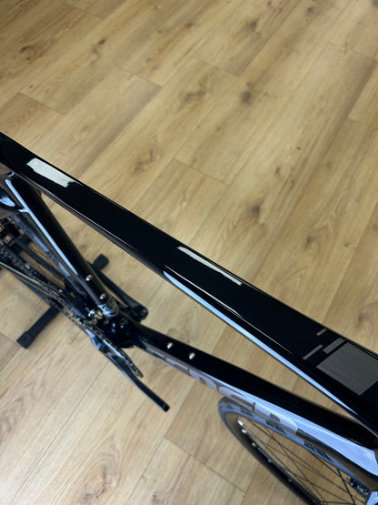 0km Showroom Model Sensa Giulia Supremo Di2 Carbon Racefiets